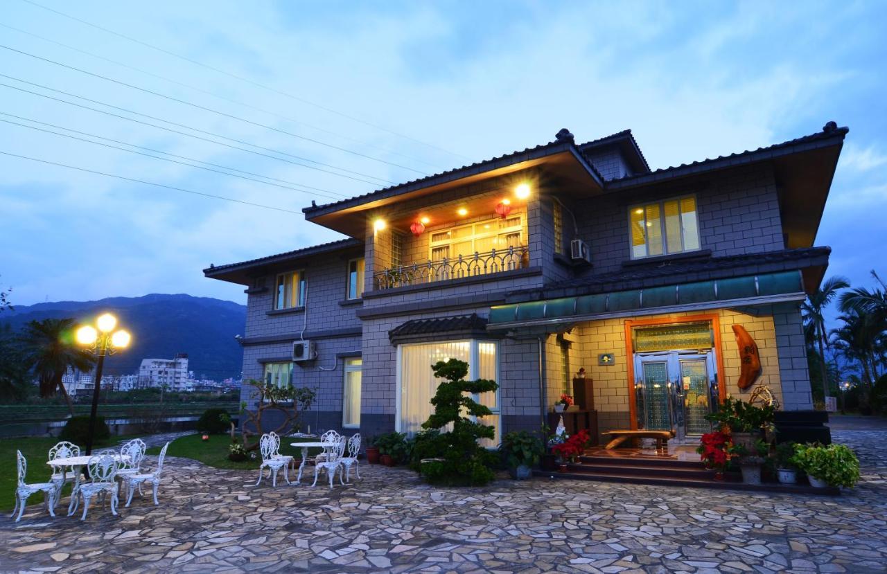 Yunju House Bed & Breakfast Jiaoxi Bagian luar foto